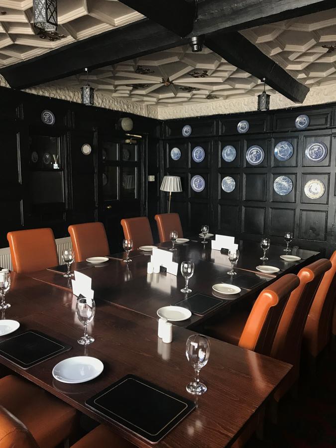 The Tudor Hotel ブリッジウォーター エクステリア 写真